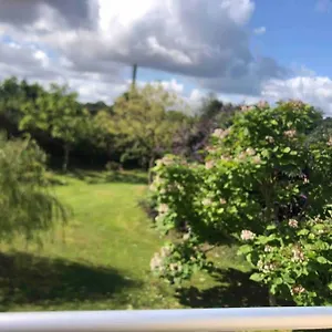 Terrasse, Campagne Et Mer Troguery